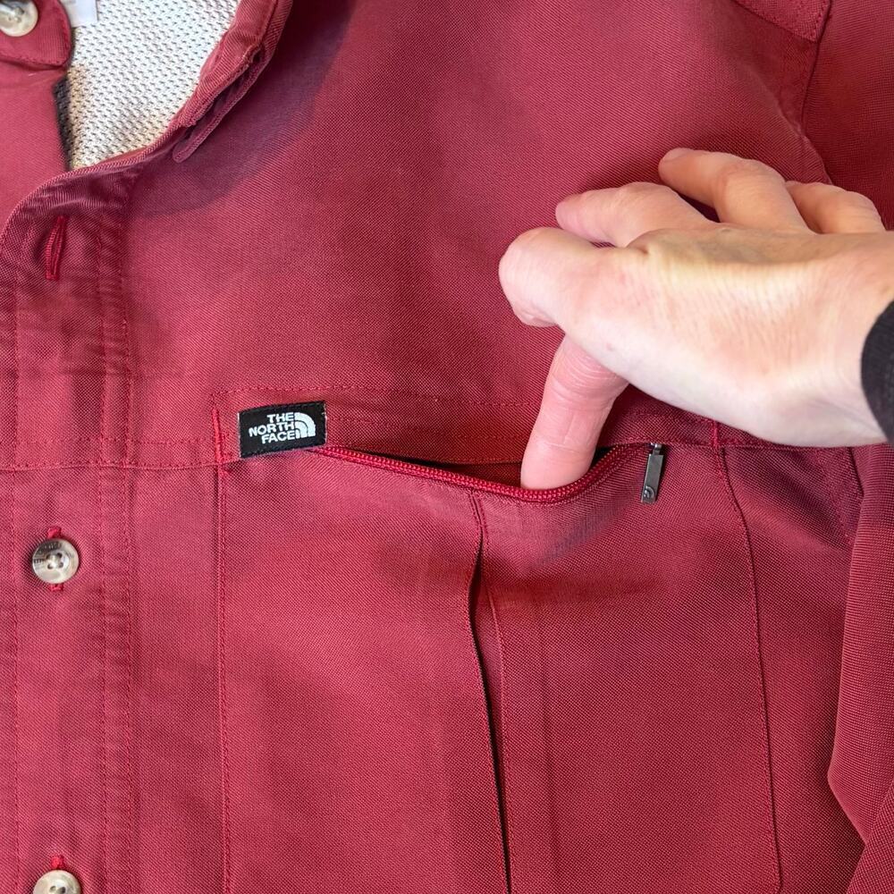 The North Face Syncline Button Down Shirt Manzanita Red Mens Size Medium - Picture 2 of 9